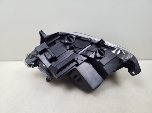 Mercedes Benz ML-Class 166 (2011–2015) Scheinwerfer vorne A1668208461 - 2