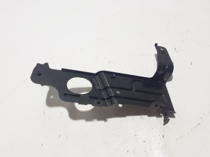 Coolant reservoir bracket - 29132GI000