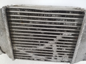 Subaru Legacy V (2009–2014) Vahejahuti radiaator 21821AA051 - 2