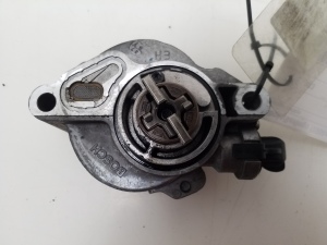 Vacuum pump