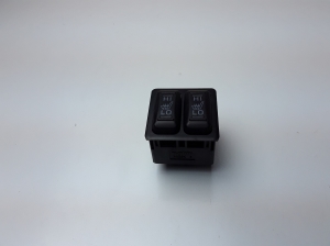Mitsubishi L 200 (2015–2026) Schalter für Sitzheizung 8610A114