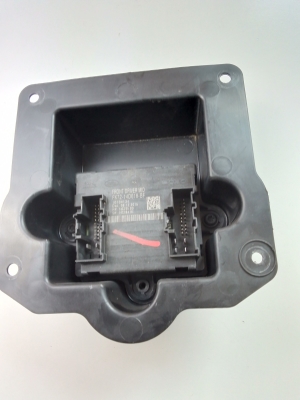  Front door control unit 