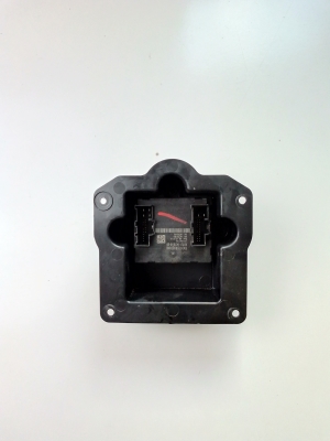  Front door control unit 