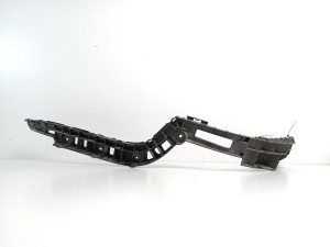 Rear bumper bracket - 3AF807393