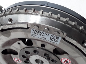 VOLVO S90 (2016–2026) Sajūga spararats 31491811 - 3