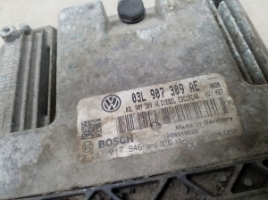 Volkswagen Passat B7 (2010–2014) Engine control unit 03L907309AE - 2