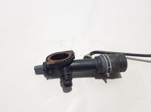  Thermostat housing 