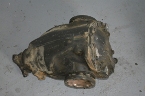 Mercedes Benz C-Class 203 (2000–2007) Rear differential 2103513308G - 3