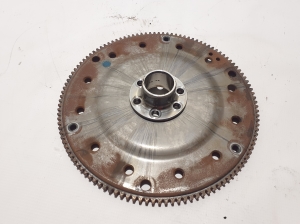  Clutch flywheel 