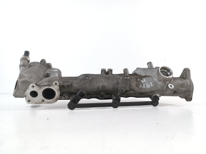  Intake manifold 