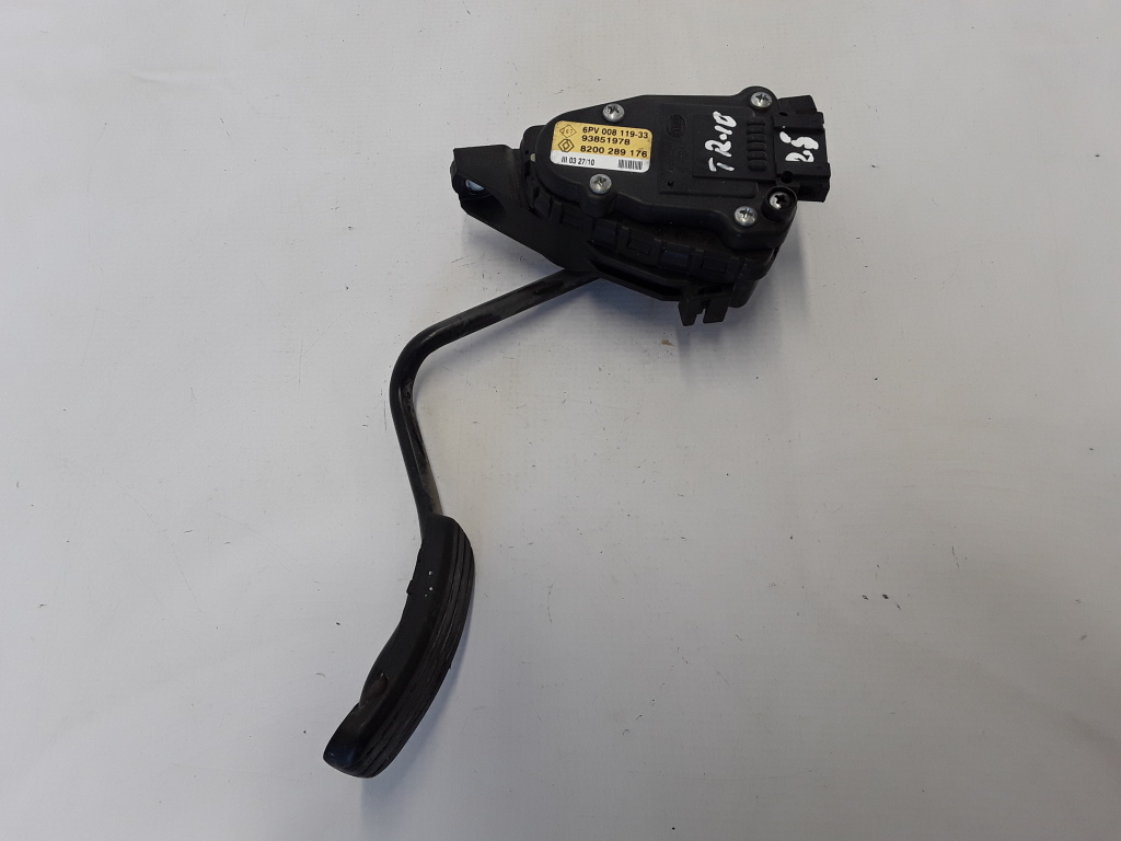 RENAULT Trafic 2 generation (2001-2015) Throttle Pedal 8200289176 21079579