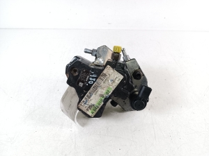 Mercedes Benz C-Class 204 (2007–2014) Kütusepump ja selle osad - 4