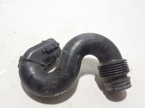  Air intake hose 