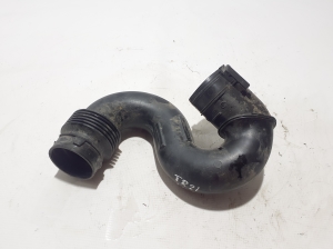  Air intake hose 