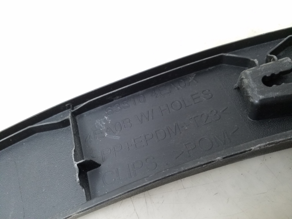 Used NISSAN Qashqai Front wing gill 638104EA0A