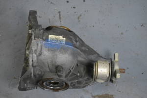 Mercedes Benz E-Class W212 (2009–2015) Hinterachsdifferential A2043510408 - 3