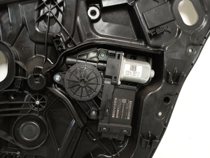 VOLVO V60 (2018–2026) Rear side door window regulator 31462707 - 2