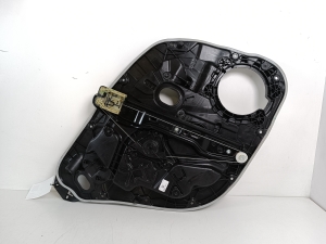 VOLVO V60 (2018–2026) Rear side door window regulator 31462707 - 3