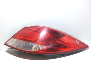  Rear corner lamp 