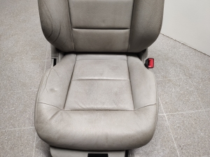 Mercedes Benz E-Class W212 (2009–2015) Vordersitz und seine Teile - 5