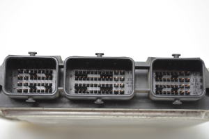 Ford Focus (2004–2011) Engine control unit 5M5112A650LB - 4