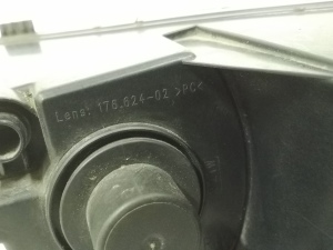 Volkswagen Passat B7 (2010–2014) Front-Nebelscheinwerfer 17662402 - 3
