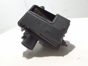  Air filter housing 