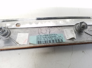 Mercedes Benz GL-Class 164 (2006–2012) Zierleiste Türverkleidung hinten A1647301522 - 2
