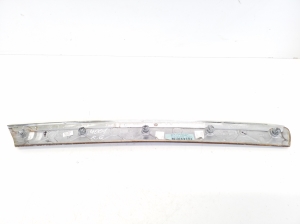 Mercedes Benz GL-Class 164 (2006–2012) Zierleiste Türverkleidung hinten A1647301522 - 3