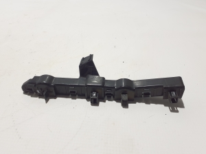  Front bumper bracket 