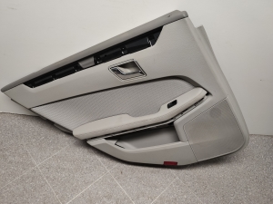  Upholstery of rear side doors 