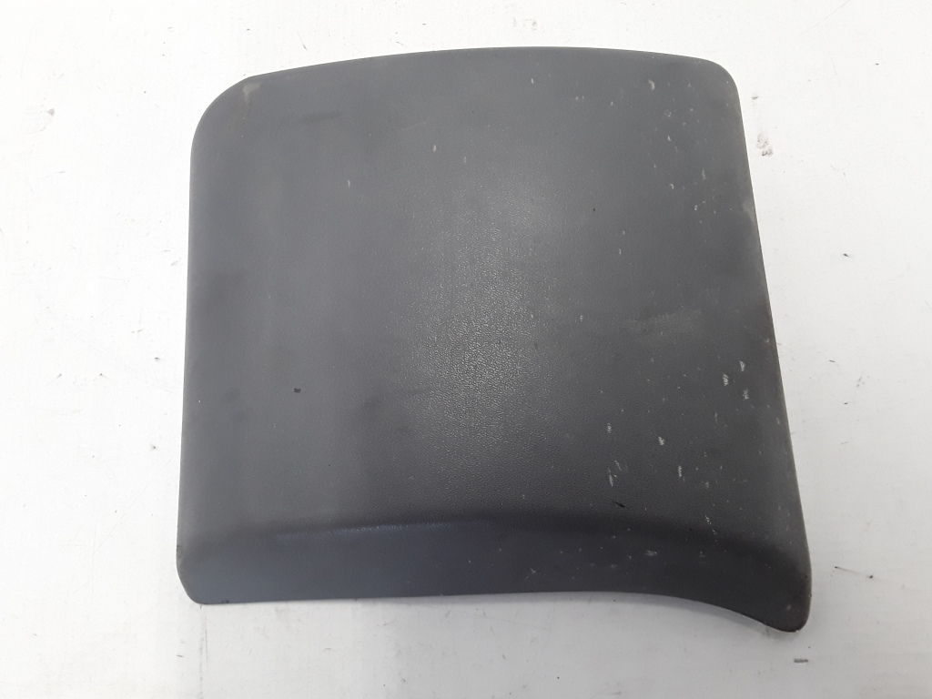 RENAULT Trafic II (2001–2014) Keskmise piilari liist 8200326370 RENAULT Trafic II (2001–2014) Keskmise piilari liist 8200326370