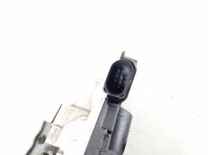 Volkswagen Tiguan (2007–2016) Front door lock 5N2837016C - 2