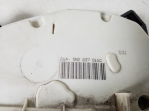Volkswagen Tiguan (2007–2016) Front door lock 5N2837016C - 3