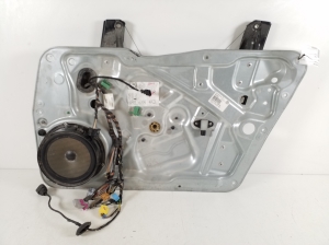 Volkswagen Tiguan (2007–2016) Priekšējo durvju logu pacēlājs 5N2837462 - 3
