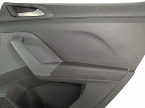 Volkswagen T-Roc (2017–2026) Tagumise küljeukse polster 2GM867212 - 2