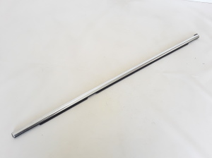 Tagumise külgukse klaasi välimine liist - 31479451