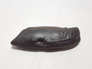   Rear seat airbag 