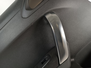Peugeot 2008 (2013–2026) Tagumise küljeukse polster 96763550ZD - 3