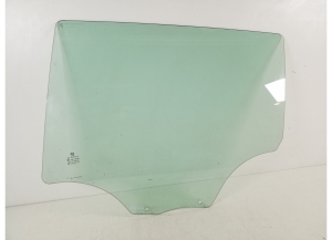 Rear side door glass - 9678175180
