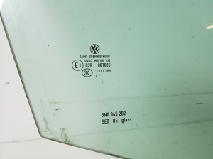 Volkswagen Tiguan (2007–2016) Fenster Scheibe Tür vorne 5N0845202 - 2