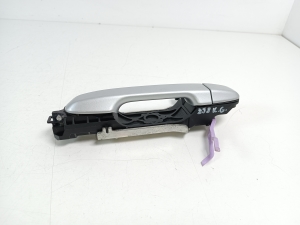 TOYOTA Auris E18 (2012–2018) Rear side door exterior handle and its parts - 3