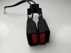 Aizmugurējā drošības jostas sprādze - 888434KJ0A