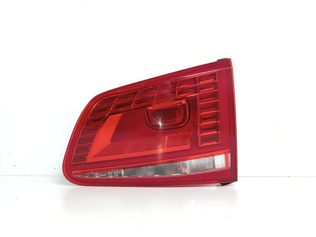 VOLKSWAGEN Touareg 2 generation (2010-2018) Right Side Tailgate Taillight 7P6945308 22316900