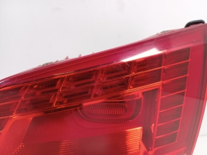 Volkswagen Touareg II (2010–2018) Tagatuli tagaluugil 7P6945308 - 6