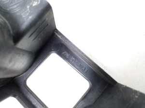 Volkswagen Touareg II (2010–2018) Rear bumper bracket 7P6807393E - 2