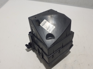 NISSAN Primastar X83 (2001–2014) Sicherungskastengehäuse unter der Motorhaube 240119269R - 3