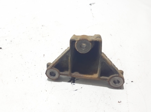 NISSAN Primastar X83 (2001–2014) Motorhalter 8200404276 - 2