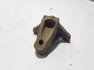   Motorhalter  - 8200404276 