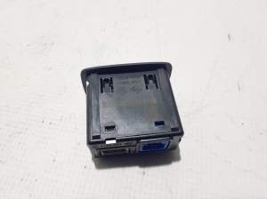 NISSAN Primastar X83 (2001–2014) USB port 280230006R - 4